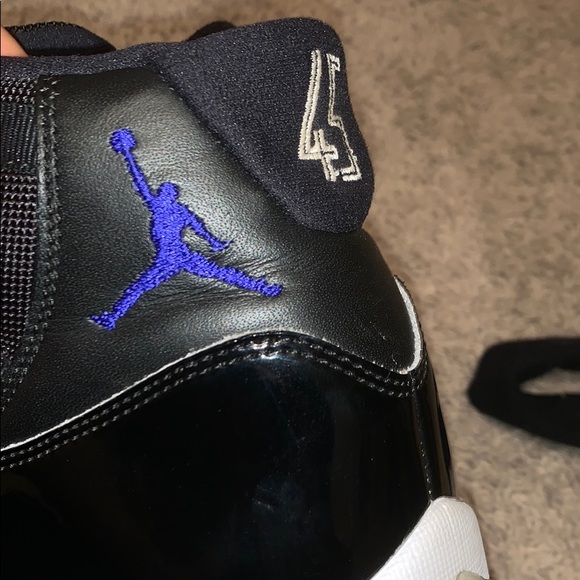 2016 Space jam 11s - Picture 2 of 8